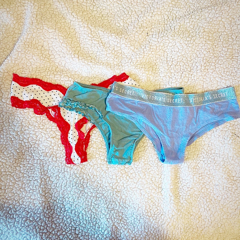 Set of 3 Victoria’s Secret cotton panties